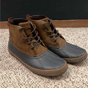 Sperry boots